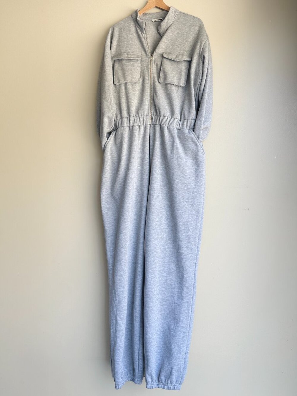 Fashion Nova Heather Grey Zip Front Cargo Fleece Jogger Jumpsuit (2X)